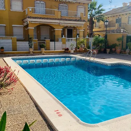 La Zenia Townhouse * لقنت